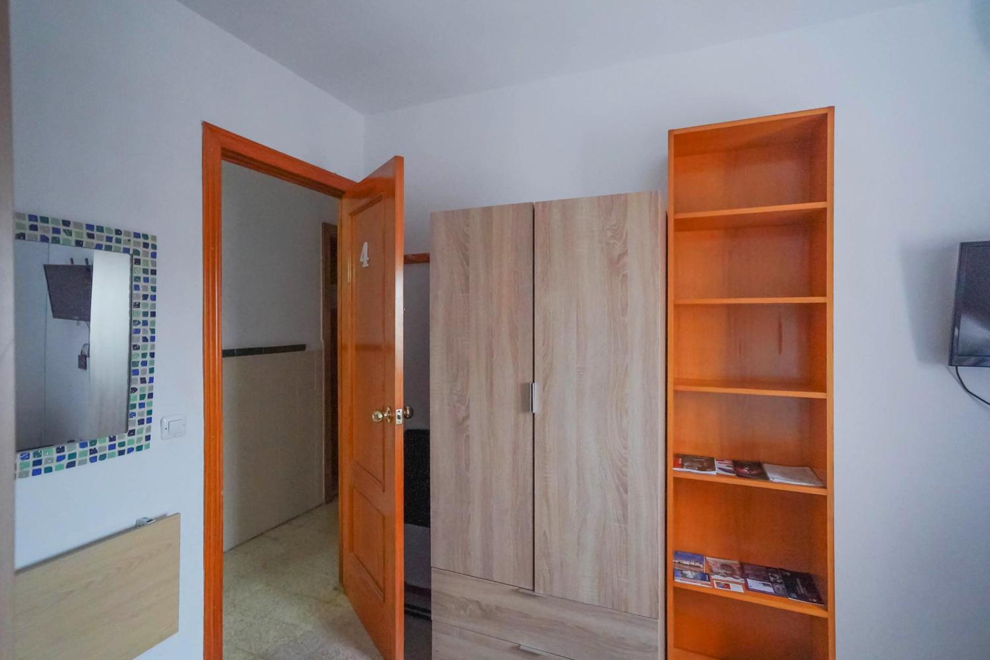 Habitaciones Privadas Con Cama Doble En Sevilla 외부 사진