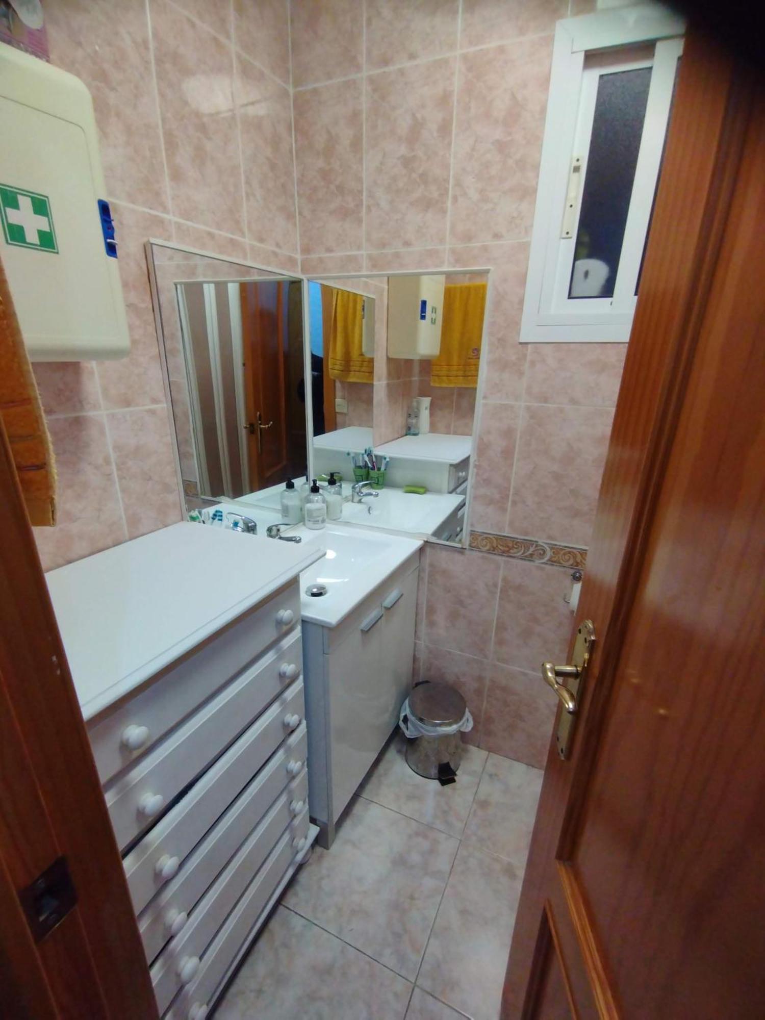 Habitaciones Privadas Con Cama Doble En Sevilla 외부 사진